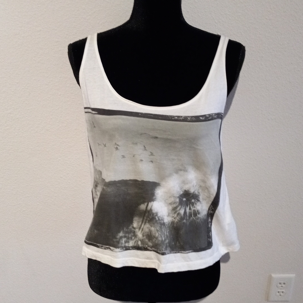 ZARA trafaluc medium crop top, made in Portugal